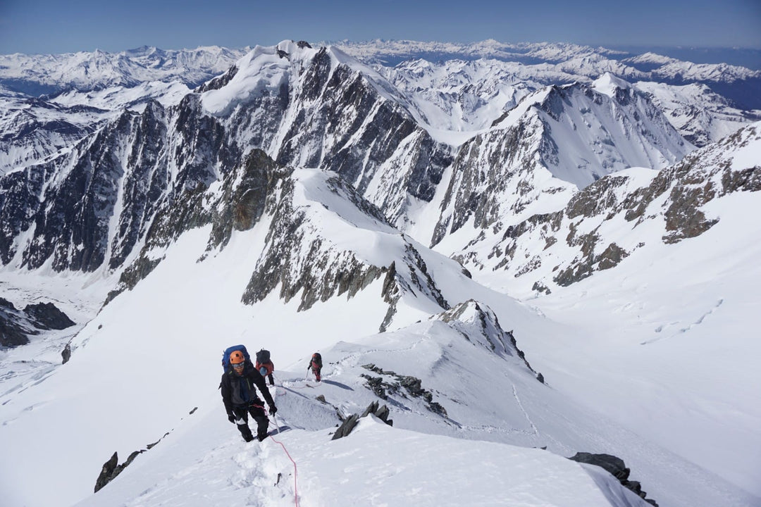 Why Merino Wool Is Mandatory Gear for Snow Sports & Alpine Adventures