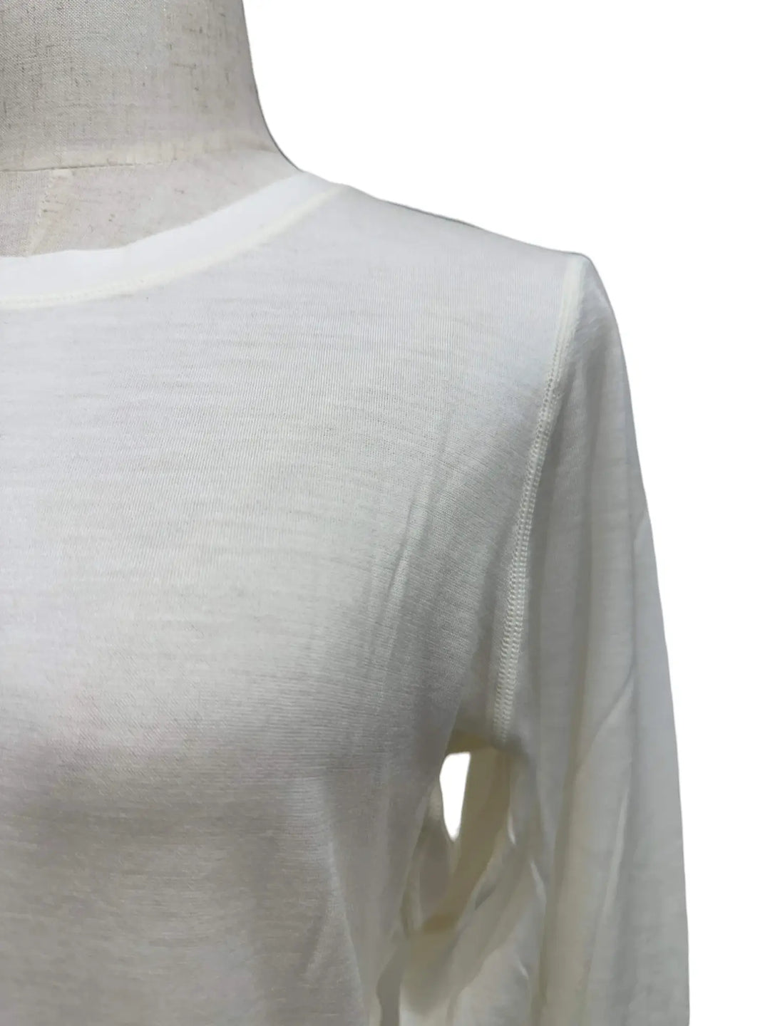 Long Sleeved Crew Neck Top (16.5 Microns)