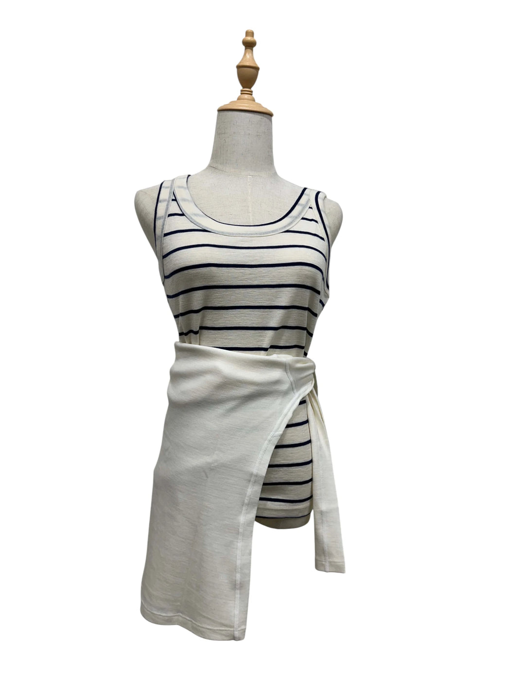 100% Wool Sleeveless Scoop Top - Rib