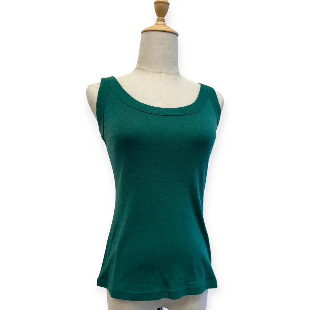 Sleeveless Scoop Top - Rib